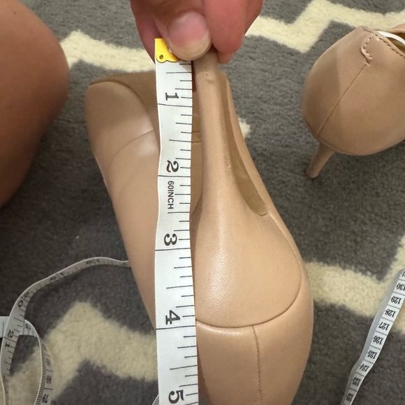 Nine West Tan Heels - Picture 5 of 5